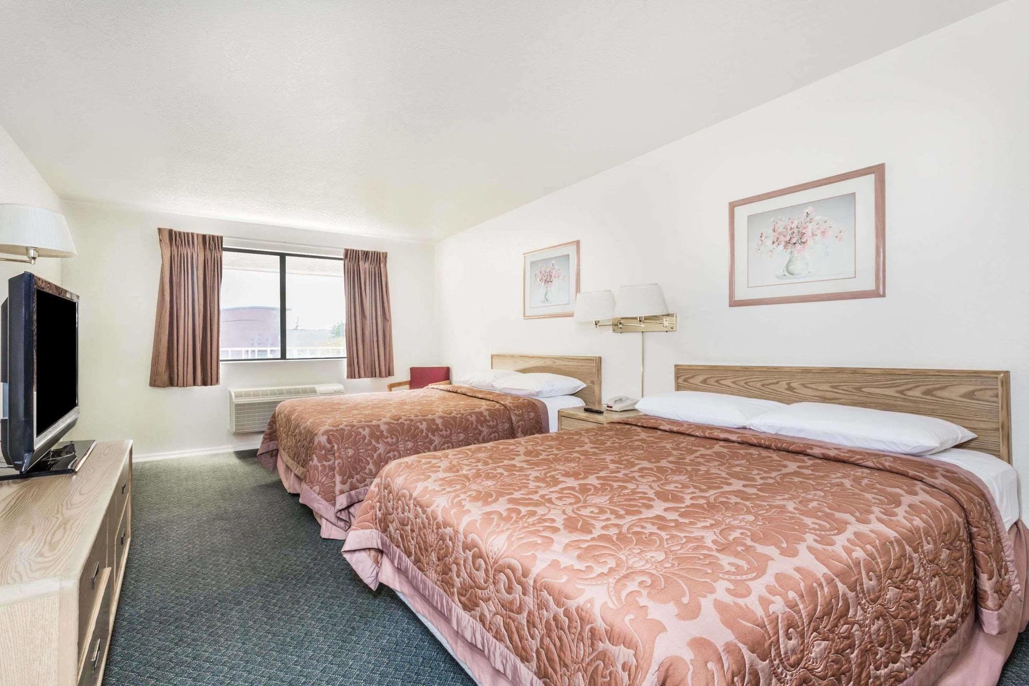 Super 8 By Wyndham Phoenix Metro North Exteriér fotografie